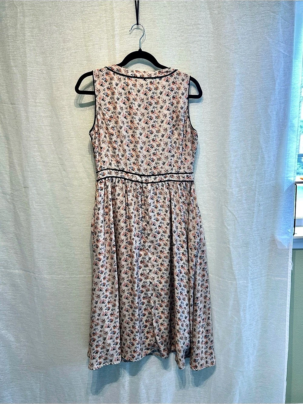 Frock Shop Floral Midi Dress In Cream Like New — image 3 of 4